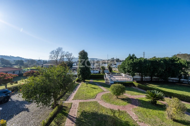 Quinta T4 para Venda em Penafiel Foto 36