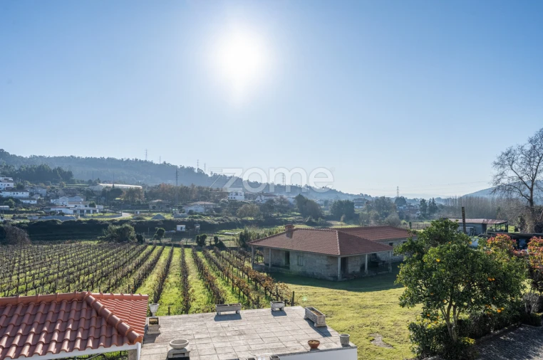 Quinta T4 para Venda em Penafiel Foto 48