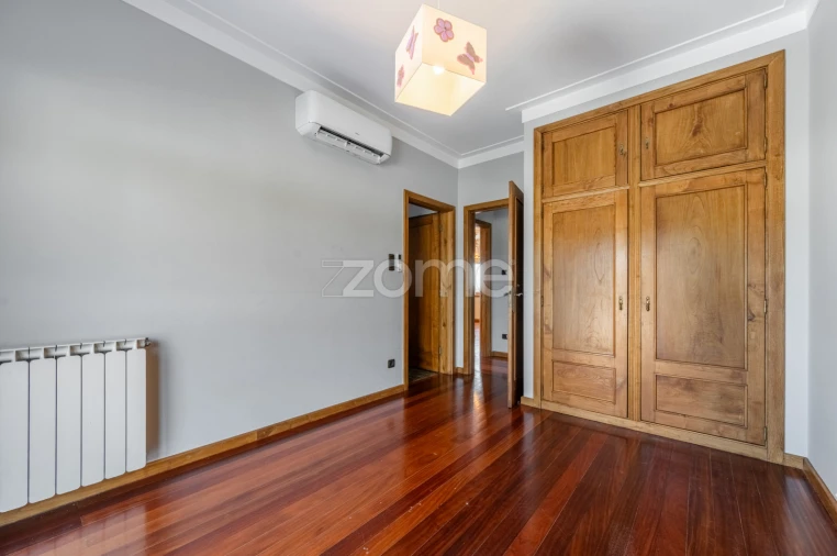 Quinta T4 para Venda em Penafiel Foto 43