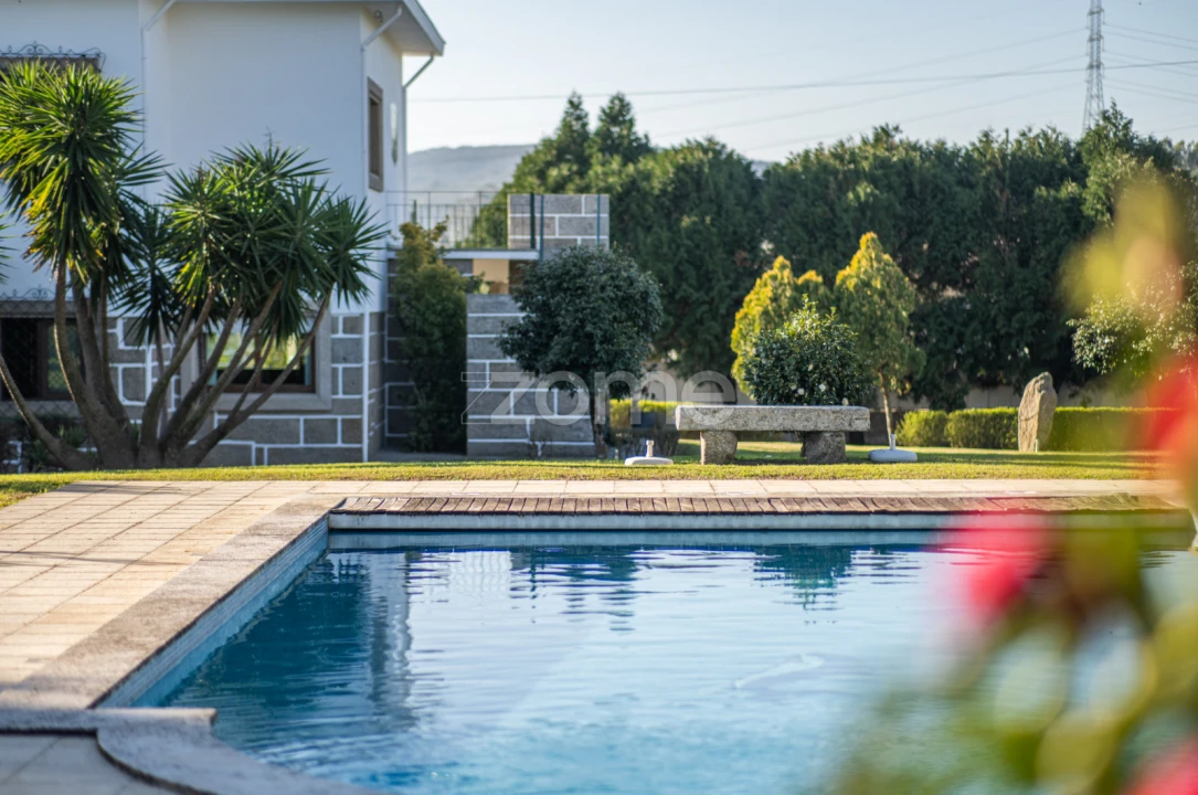 Quinta T4 para Venda em Penafiel Foto 22