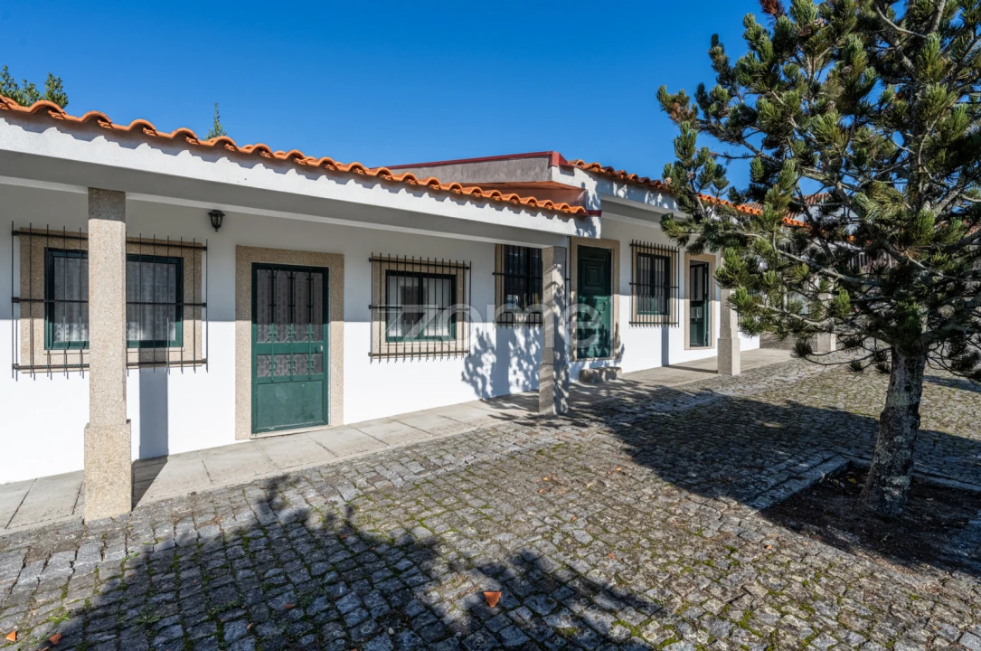 Quinta T4 para Venda em Penafiel Foto 61