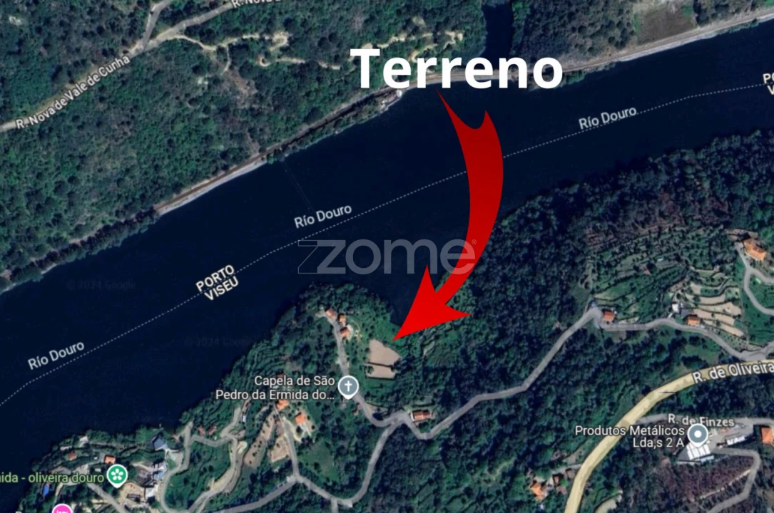 Terreno para Venda em Oliveira do Douro Foto 2
