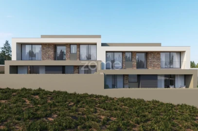 Moradia T4 para Venda em Castêlo da Maia