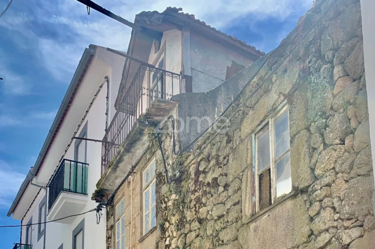 Moradia T3 para Venda em Melo e Nabais Foto 4