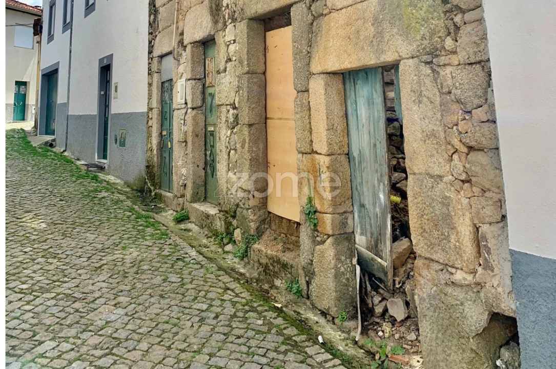 Moradia T3 para Venda em Melo e Nabais Foto 5