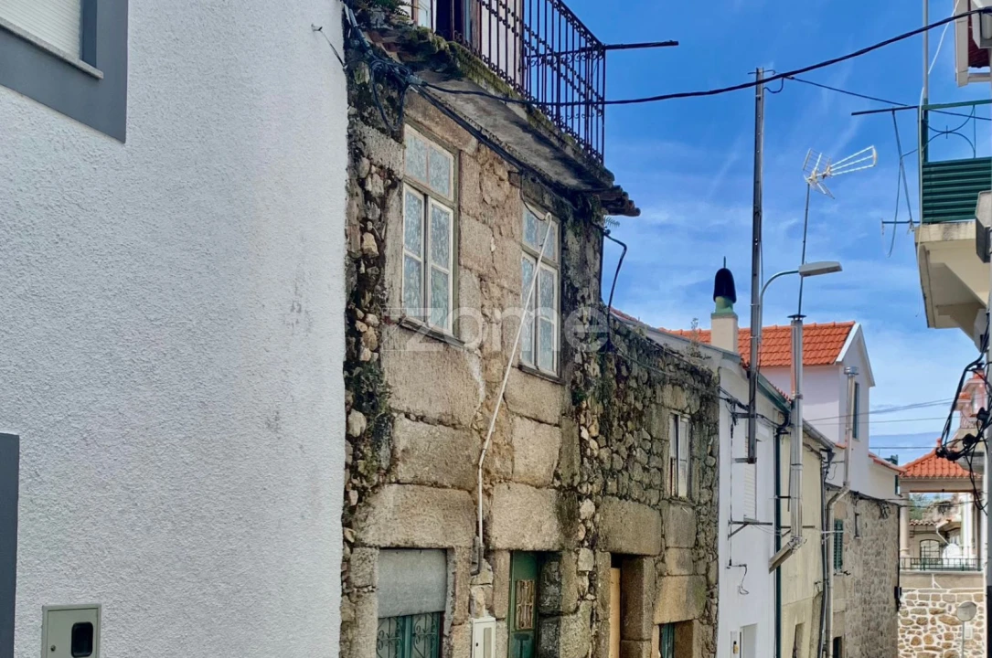 Moradia T3 para Venda em Melo e Nabais Foto 6