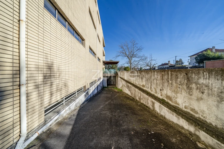 Terreno Comércio / Armazém para Venda em Barroselas e Carvoeiro Foto 10