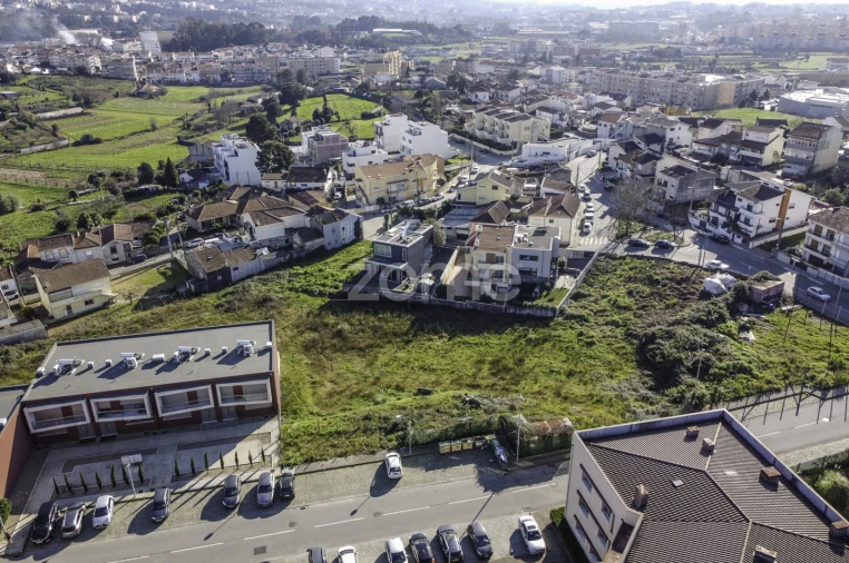 Terreno para Venda em Baguim do Monte (Rio Tinto) Foto 5