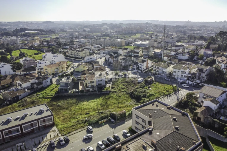 Terreno para Venda em Baguim do Monte (Rio Tinto) Foto 6