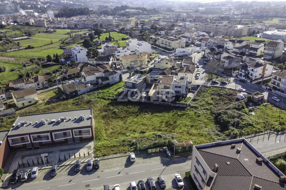 Terreno para Venda em Baguim do Monte (Rio Tinto) Foto 5