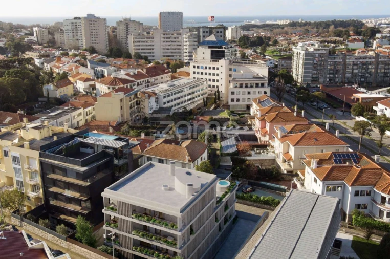 Apartamento T3 para Venda em Lordelo do Ouro e Massarelos Foto 3