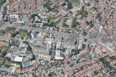 Apartamento T3 para Venda em Lordelo do Ouro e Massarelos