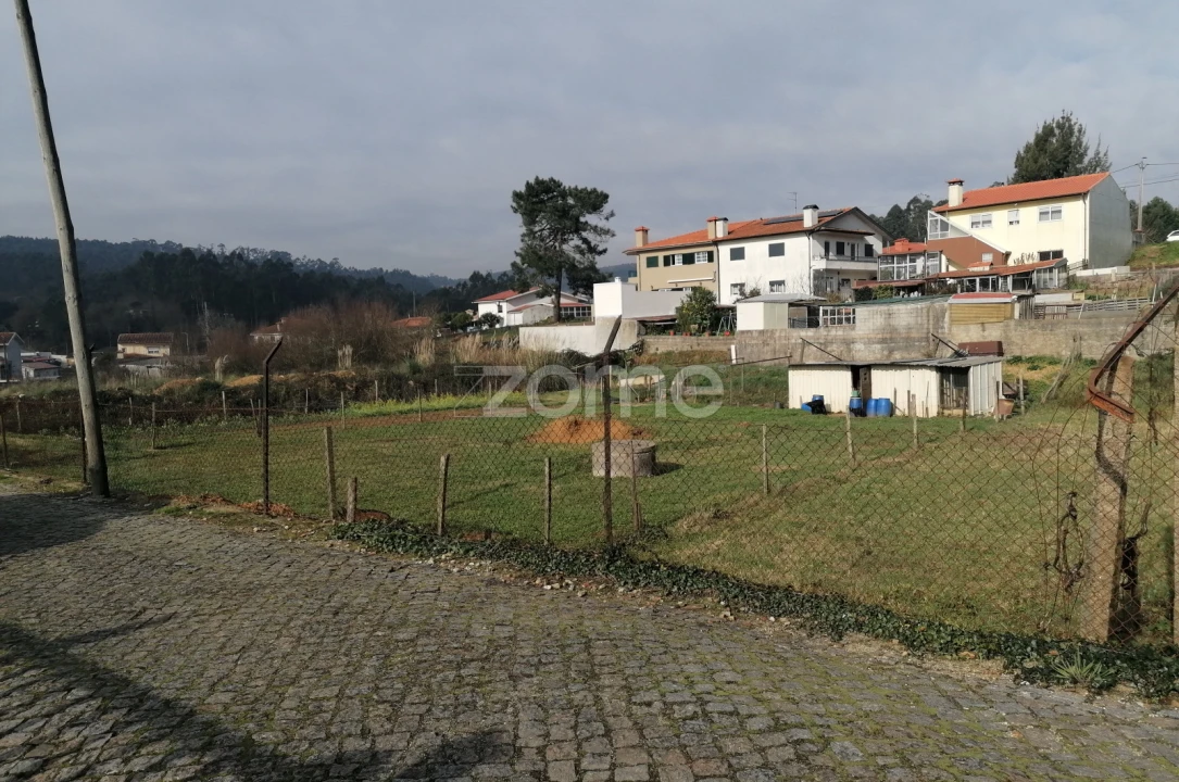 Terreno para Venda em Alvarelhos e Guidões Foto 4