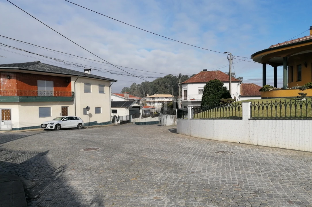 Terreno para Venda em Alvarelhos e Guidões Foto 15