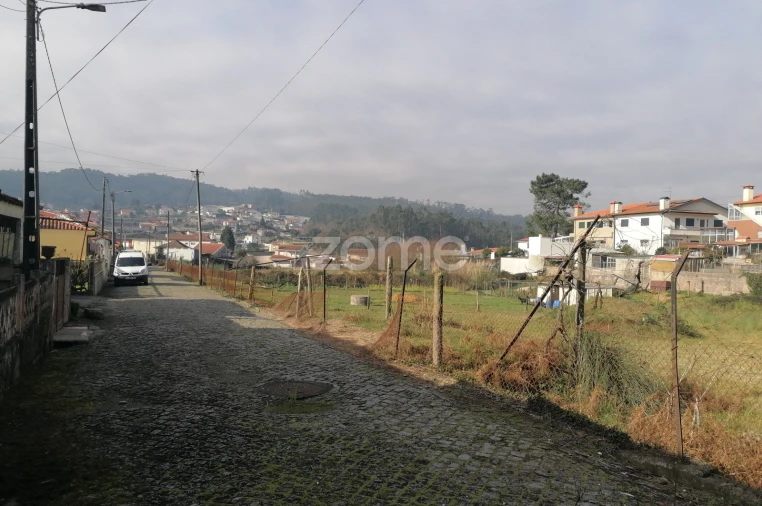 Terreno para Venda em Alvarelhos e Guidões Foto 7