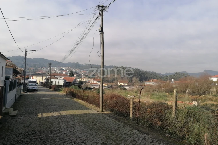 Terreno para Venda em Alvarelhos e Guidões Foto 5