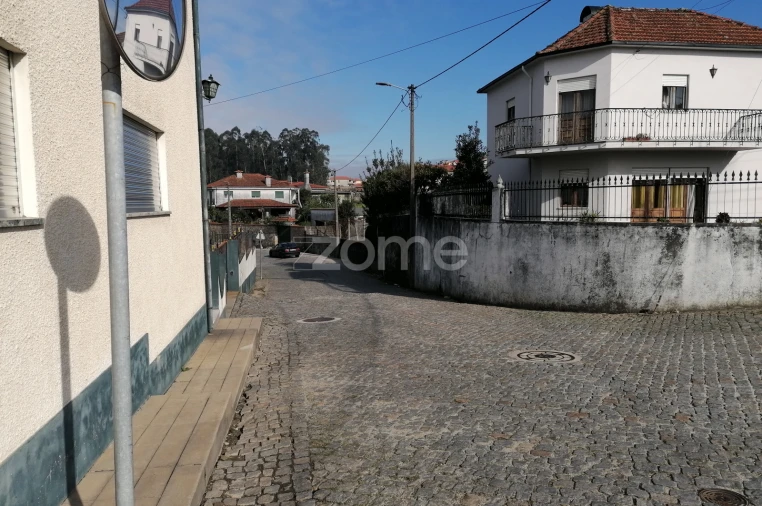 Terreno para Venda em Alvarelhos e Guidões Foto 13