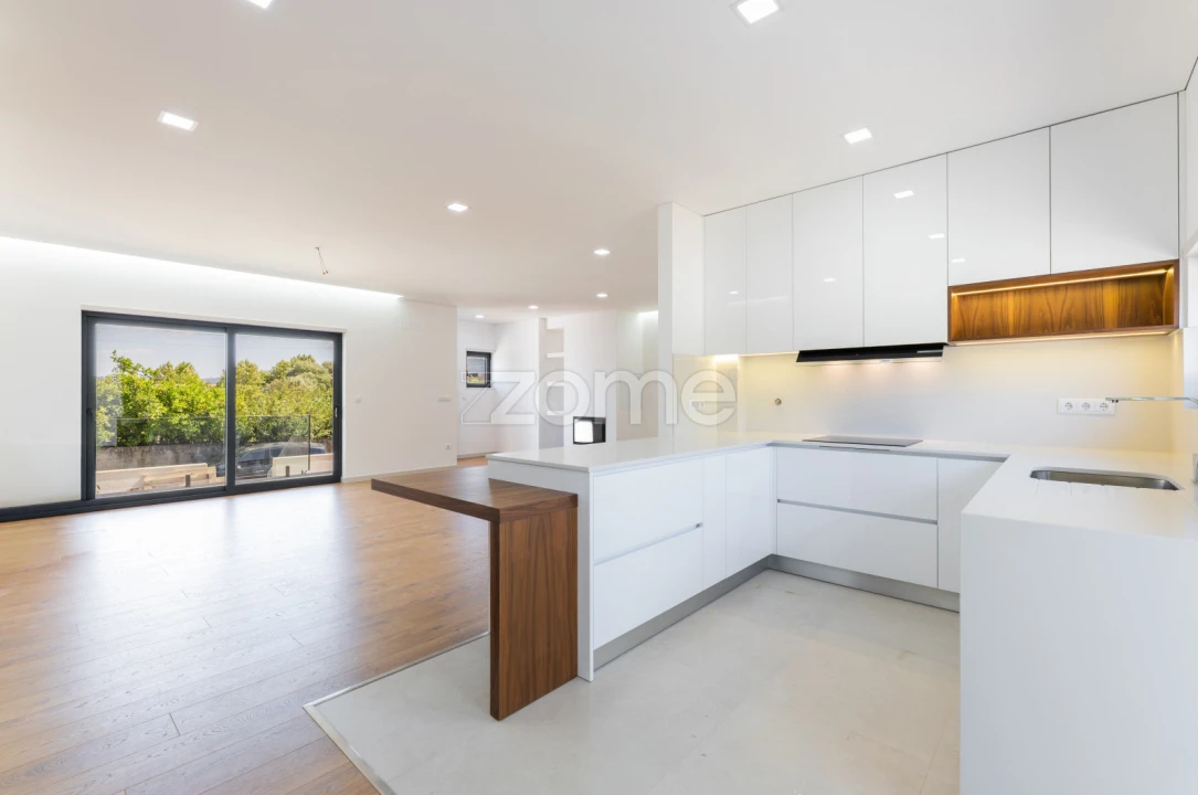 Moradia T3 para Venda em Areias Foto 6