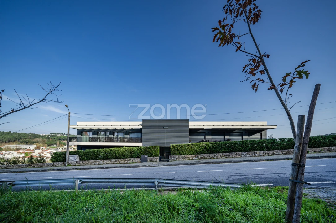 Apartamento T3 para Venda em Nogueiró e Tenões Foto 34