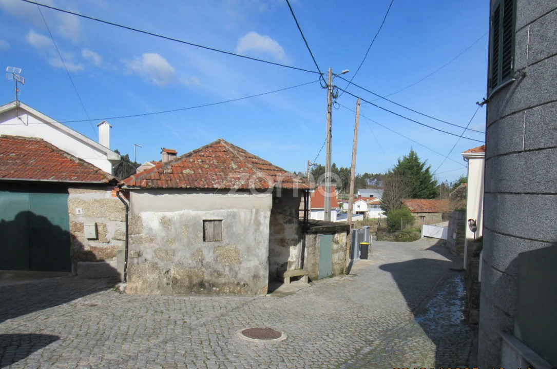 Moradia T2 para Venda em Penafiel Foto 30