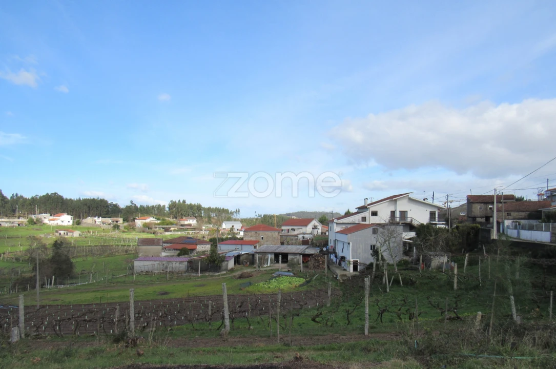 Moradia T2 para Venda em Penafiel Foto 36