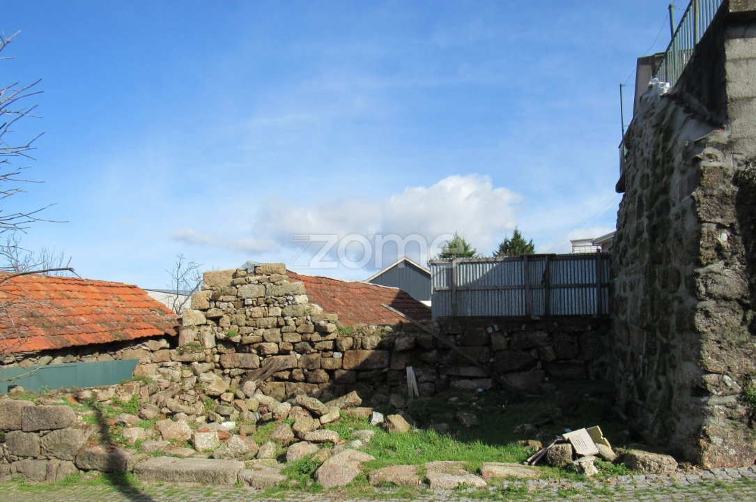 Moradia T2 para Venda em Penafiel Foto 13