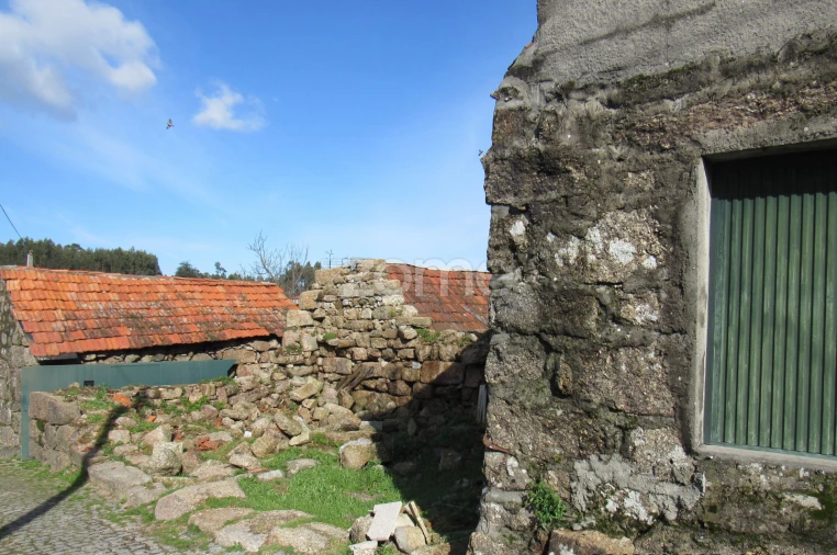 Moradia T2 para Venda em Penafiel Foto 25