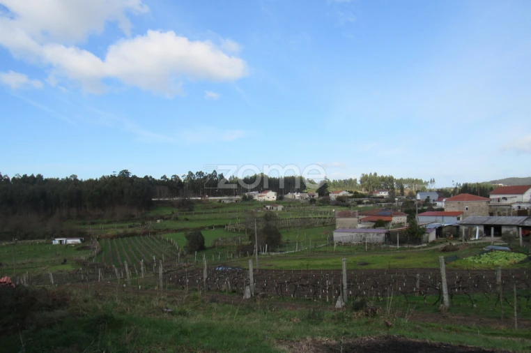 Moradia T2 para Venda em Penafiel Foto 32