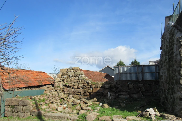 Moradia T2 para Venda em Penafiel Foto 14