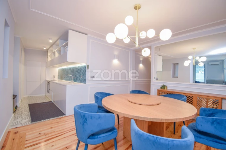 Apartamento T2 para Arrendamento em Santo António Foto 19