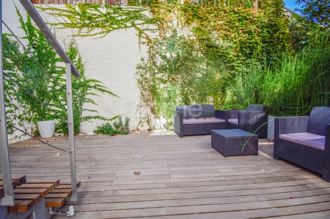 Apartamento T2 para Arrendamento em Santo António Foto 26