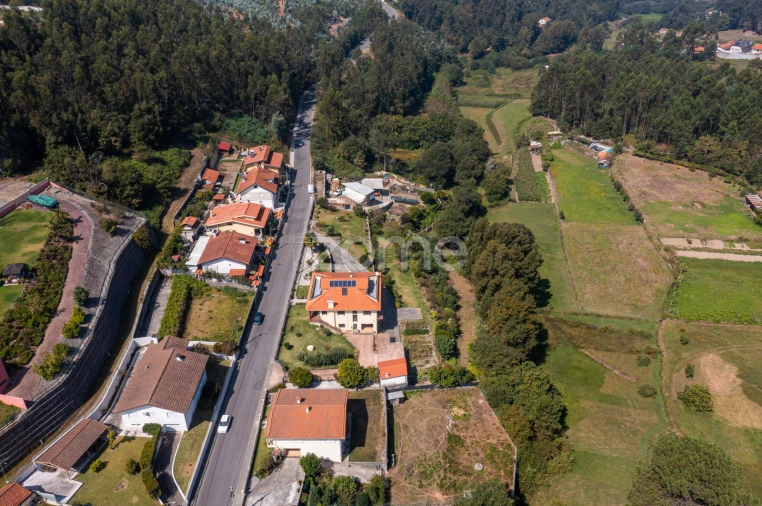 Moradia T6 para Venda em São Roque Foto 71