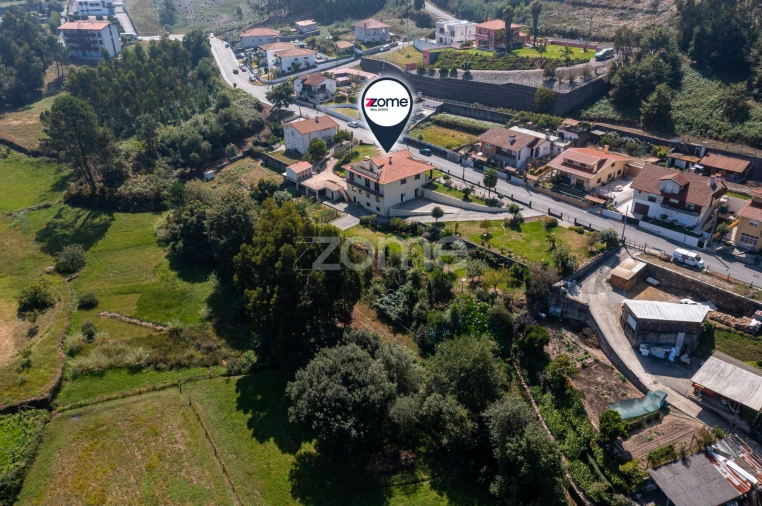 Moradia T6 para Venda em São Roque Foto 5