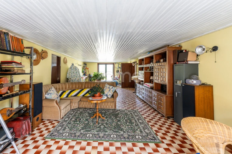 Moradia T6 para Venda em São Roque Foto 41