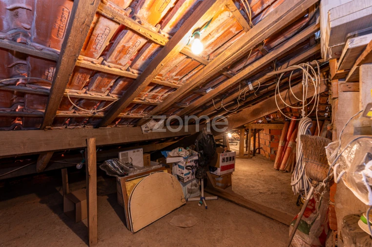 Moradia T6 para Venda em São Roque Foto 47