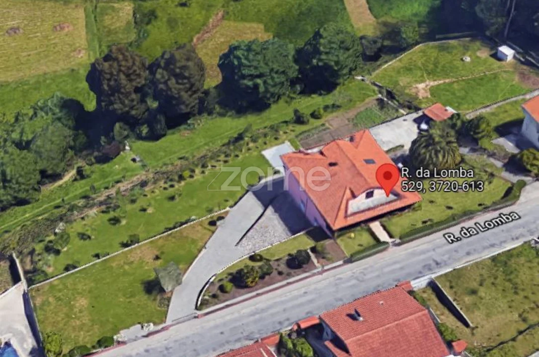 Moradia T6 para Venda em São Roque Foto 74