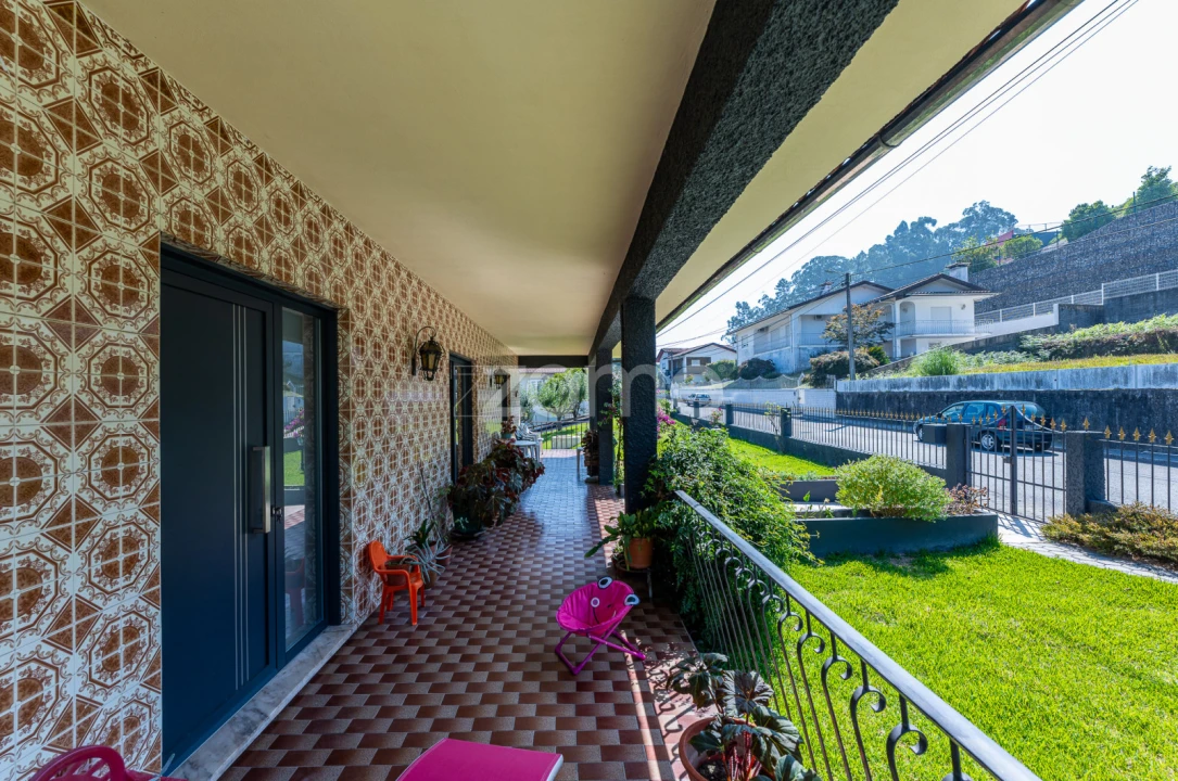 Moradia T6 para Venda em São Roque Foto 14