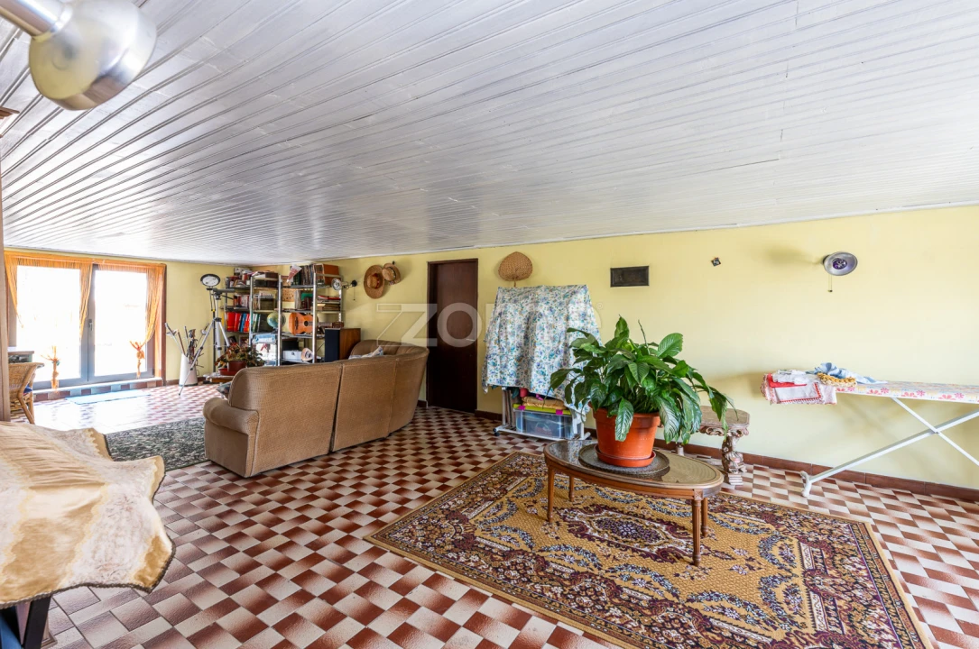 Moradia T6 para Venda em São Roque Foto 42