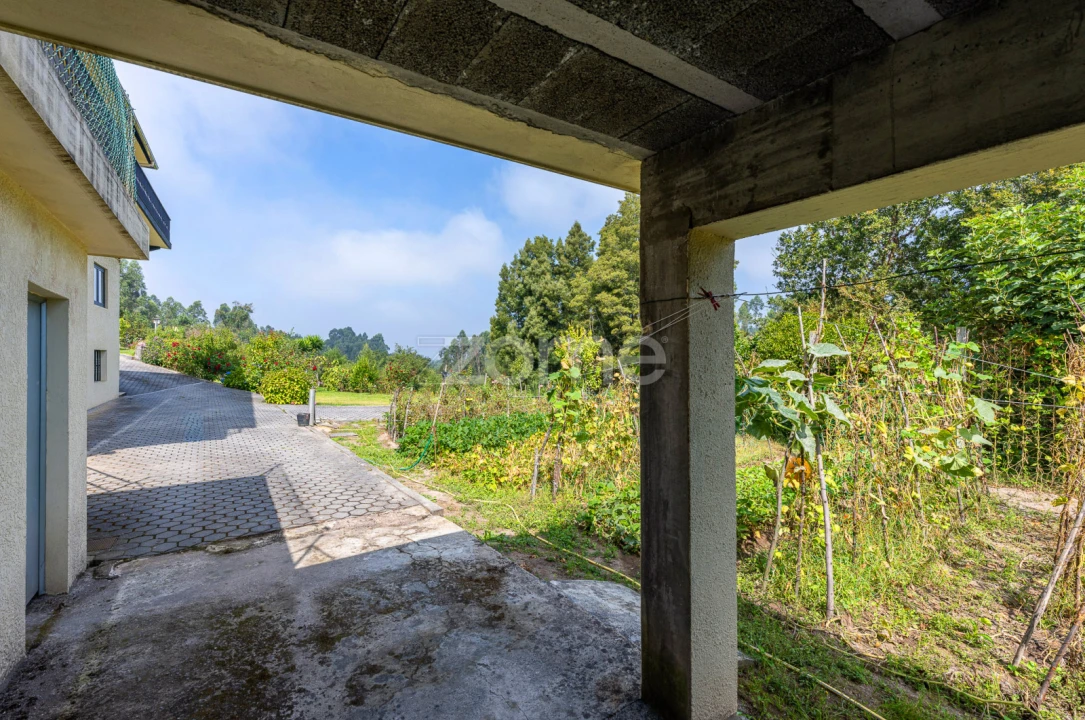 Moradia T6 para Venda em São Roque Foto 55