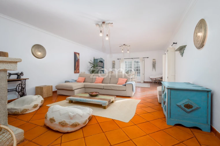 Moradia T4 para Arrendamento em Santa Maria e São Miguel, São Martinho, São Pedro Penaferrim Foto 17