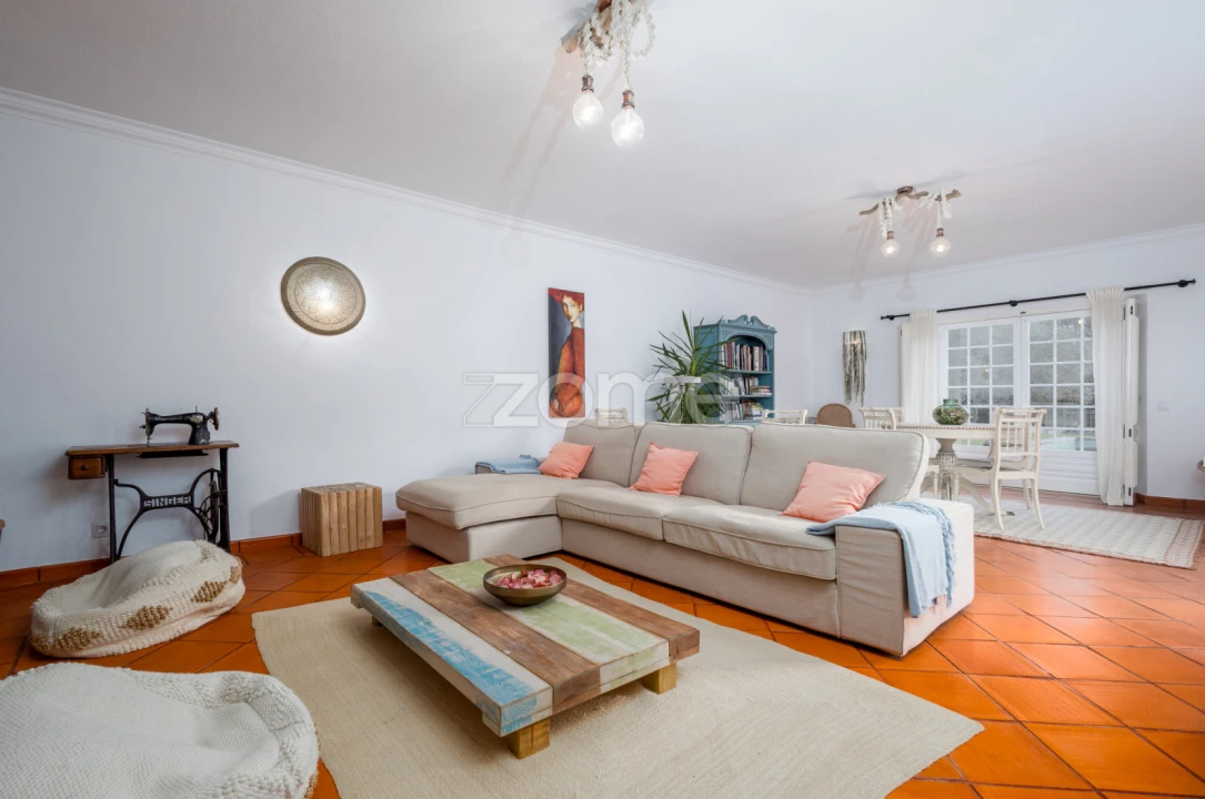 Moradia T4 para Arrendamento em Santa Maria e São Miguel, São Martinho, São Pedro Penaferrim Foto 18