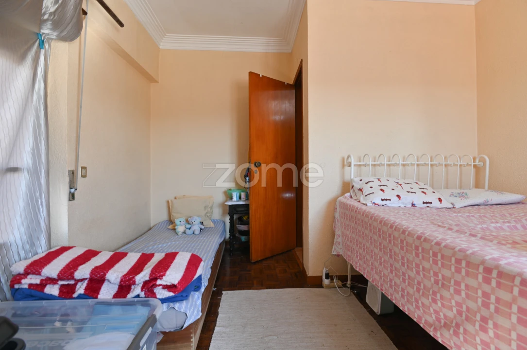 Moradia T4 para Venda em São Domingos de Rana Foto 18