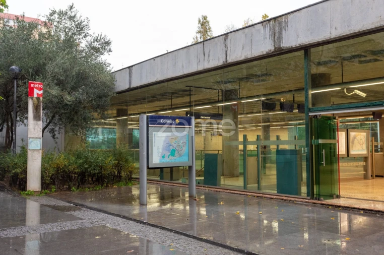 Apartamento T3 para Venda em Odivelas Foto 5