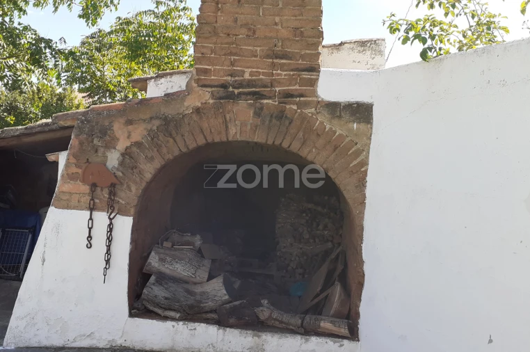 Moradia T5 para Venda em Corval Foto 8