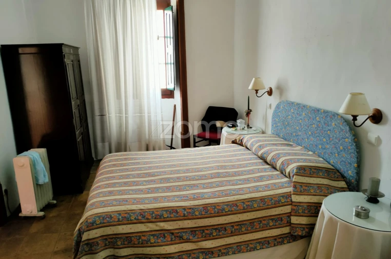 Moradia T5 para Venda em Corval Foto 21