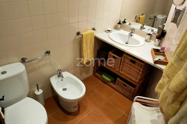 Moradia T5 para Venda em Corval Foto 37