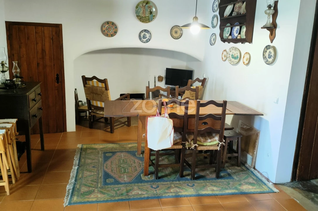 Moradia T5 para Venda em Corval Foto 53