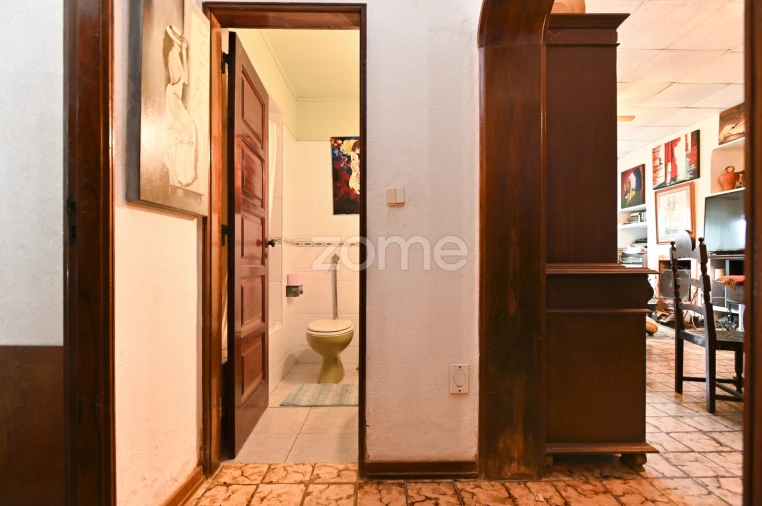 Moradia T6 para Venda em Carcavelos e Parede Foto 33