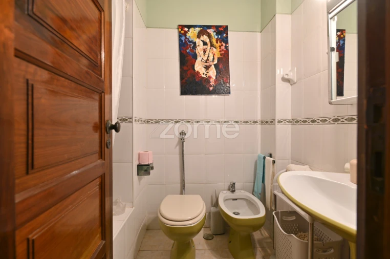 Moradia T6 para Venda em Carcavelos e Parede Foto 34