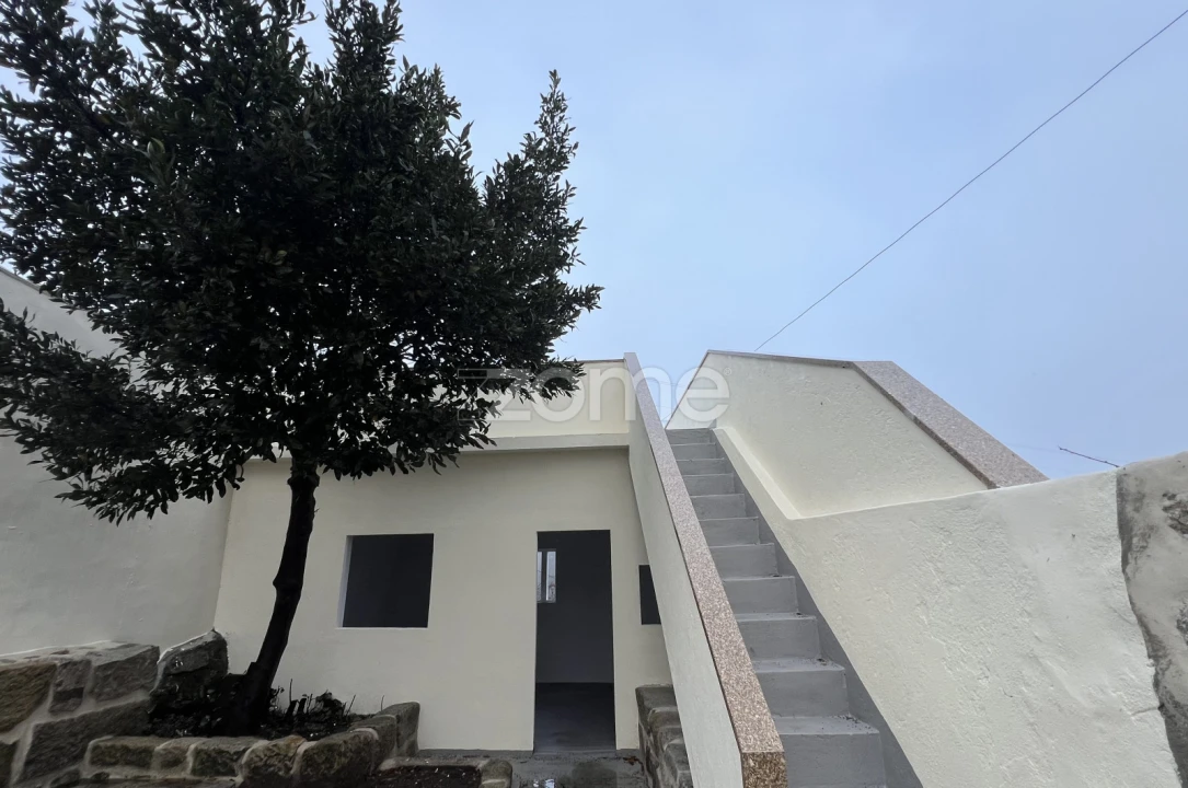 Moradia T5 para Venda em São Mamede de Infesta e Senhora da Hora Foto 11